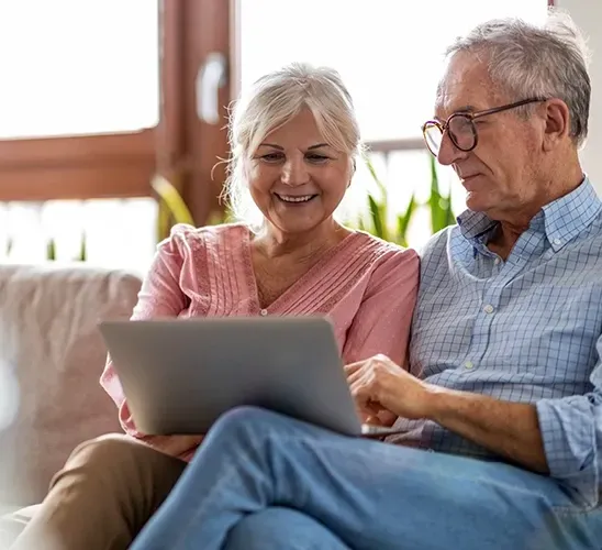 couple on laptop